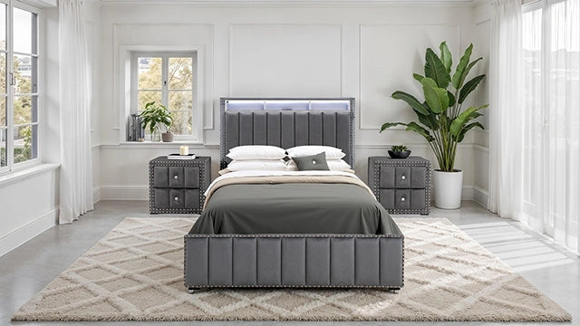 Farese Queen Bed w/ 2 Nightstands