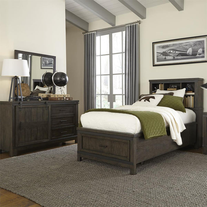 Liberty Furniture Thornwood Hills Mirror in Rock Beaten Gray