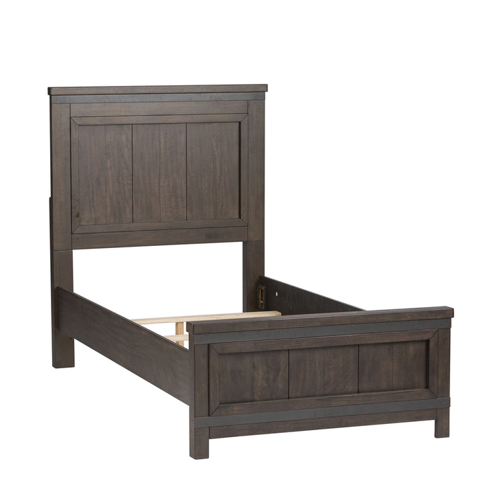 Thornwood Hills Panel Bed image
